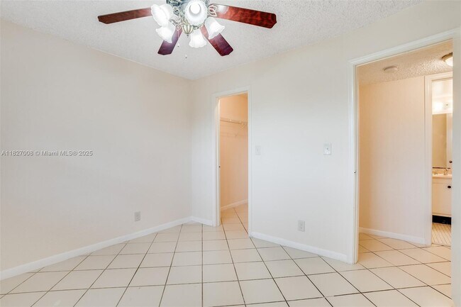 Building Photo - 608 SW Natura Blvd