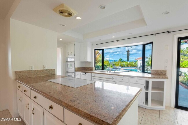 Building Photo - Thousand Oaks Pool Home with Amazing Views