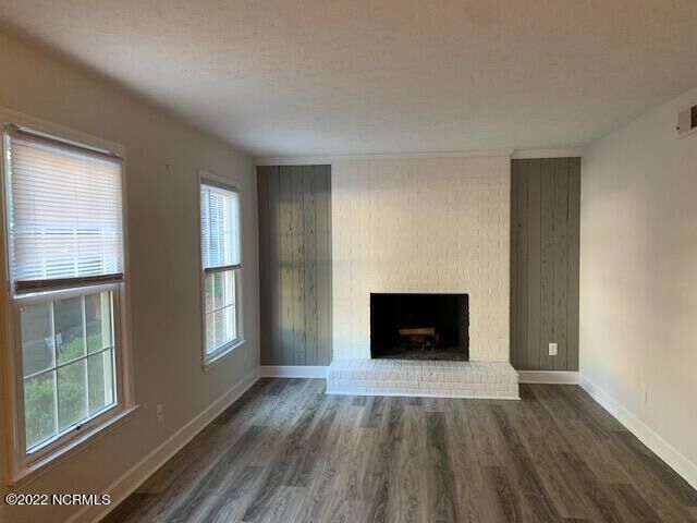 Building Photo - 477 N Ashe St