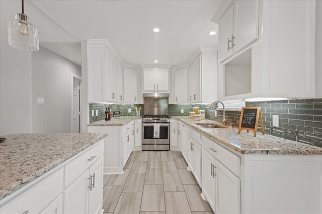 Building Photo - 5429 Enderly Pl