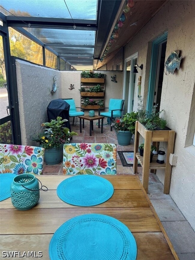 Building Photo - 1535 Chesapeake Ave