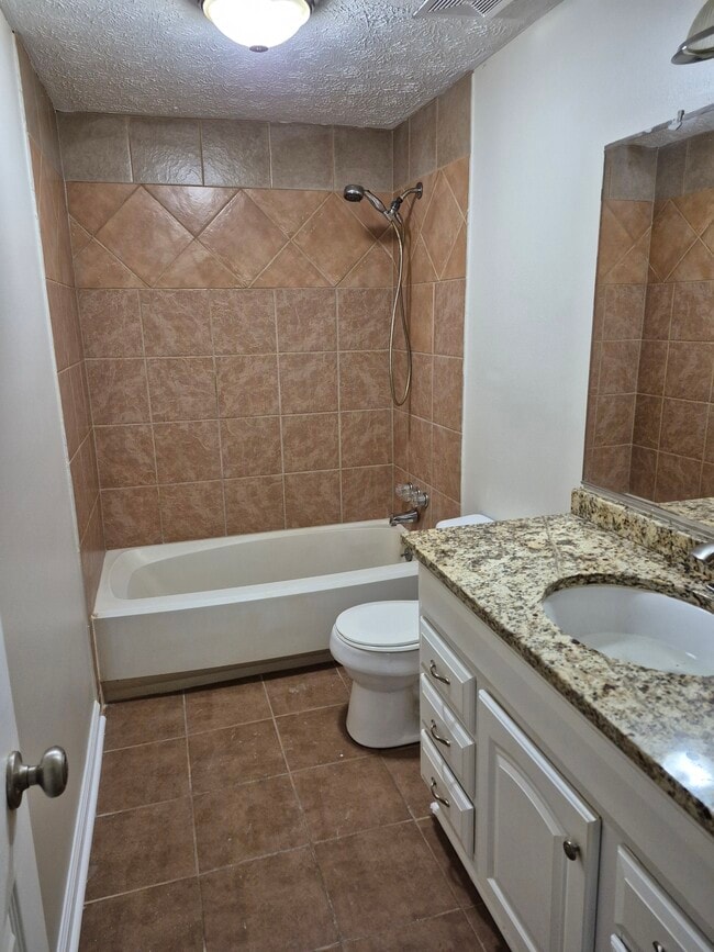 Building Photo - 2282 Blacksmith Ct