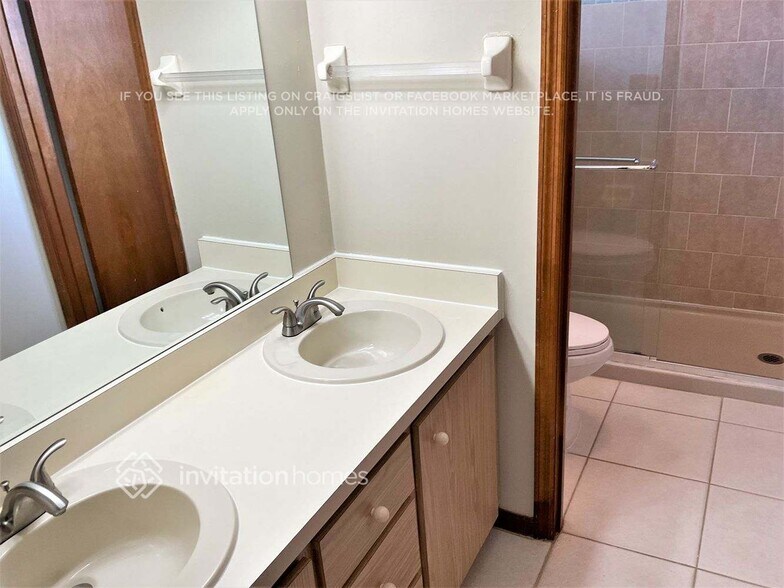 Building Photo - 11 Sea Swallow Terrace