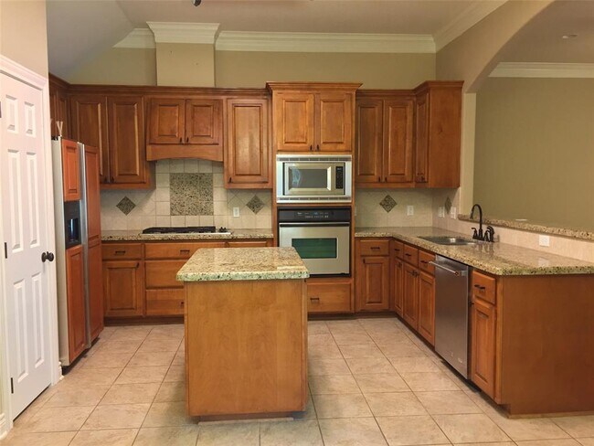 Building Photo - 304 Candle Stone Ct