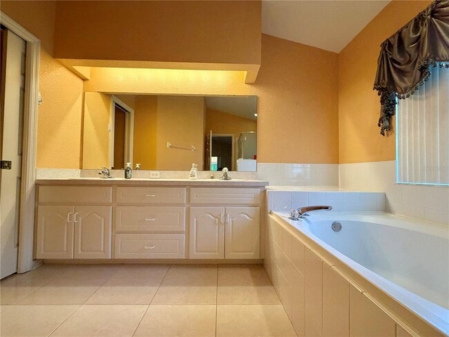 Building Photo - 1762 Grey Fox Dr