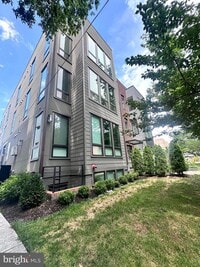 Building Photo - 4319 Harrison St NW