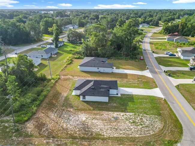 Building Photo - 527 Marion Oaks Ln