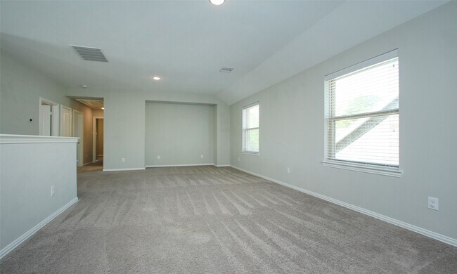 Building Photo - 177 Emory Birch