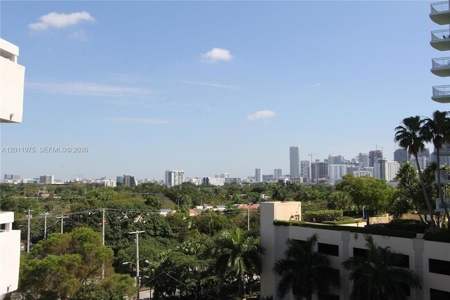 Building Photo - 2501 Brickell Ave