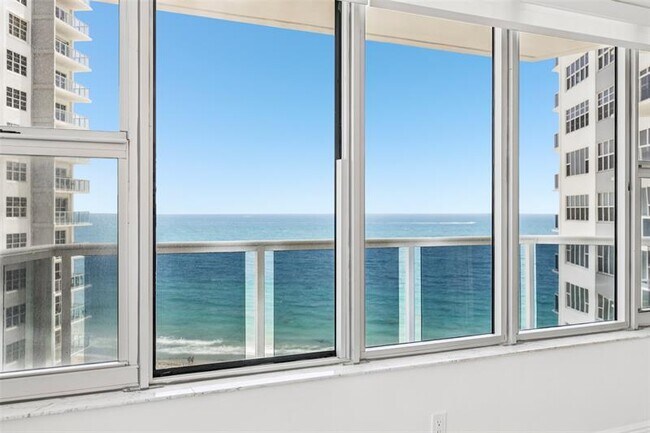 Building Photo - 3700 Galt Ocean Dr