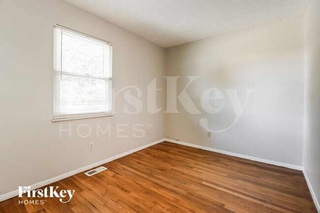 Building Photo - 11448 Raphael Pl