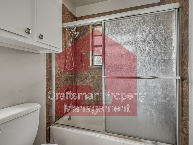 Building Photo - 10504 Ridgeview Dr