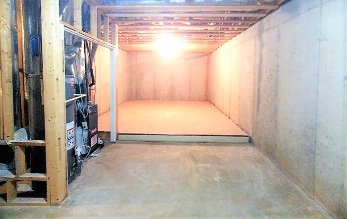 Building Photo - 2213 McQuiston Dr