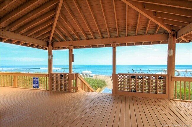 Building Photo - 10680 S Ocean Dr