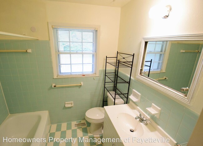 Building Photo - 3 br, 1.5 bath House - 3526 Melrose Rd