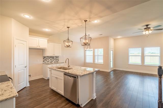 Building Photo - 8202 Grant Ln