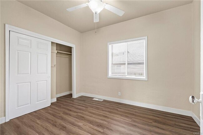 Building Photo - 1421 Citrus Ave