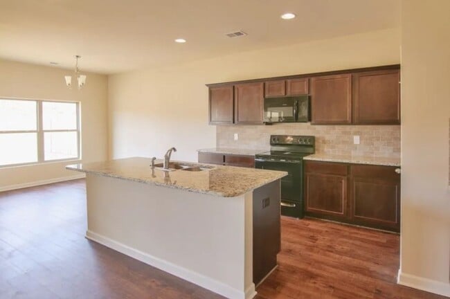 Building Photo - 6130 Mahogany Ter