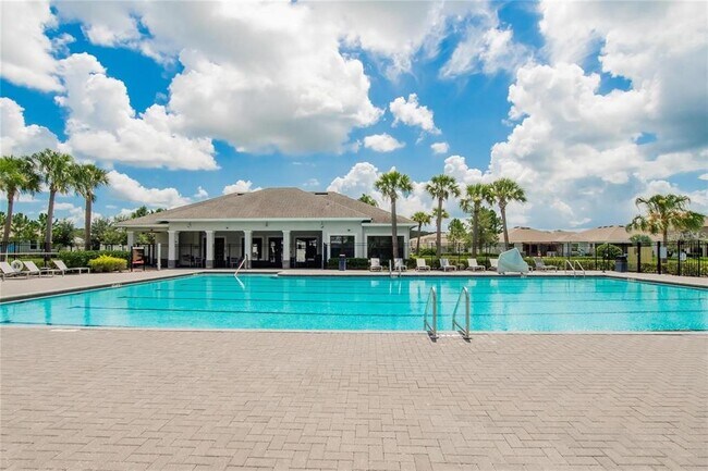 Building Photo - 1615 Hubbell Rd