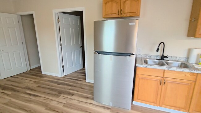 Building Photo - 6908 MacCorkle Ave