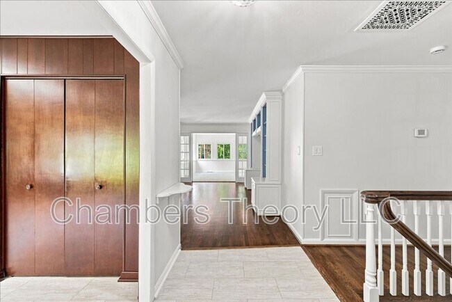 Building Photo - 4216 Worcester Dr