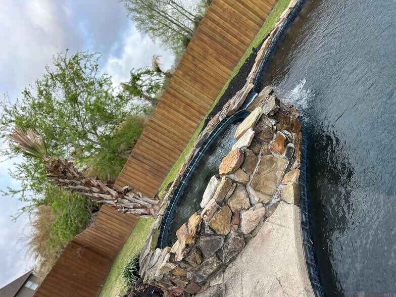 Building Photo - 37313 Mindy Wy Ave