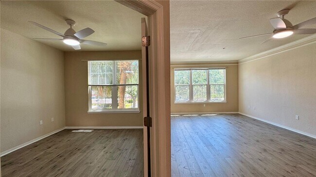 Building Photo - 1 Bedroom 1 Bathroom condo in luxury gated community