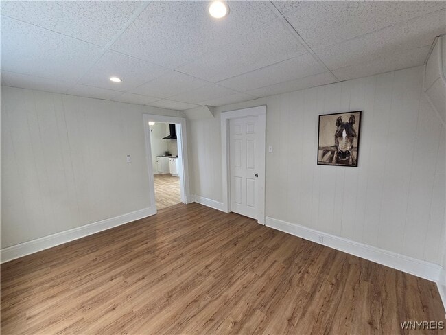 Building Photo - 33 Trowbridge St