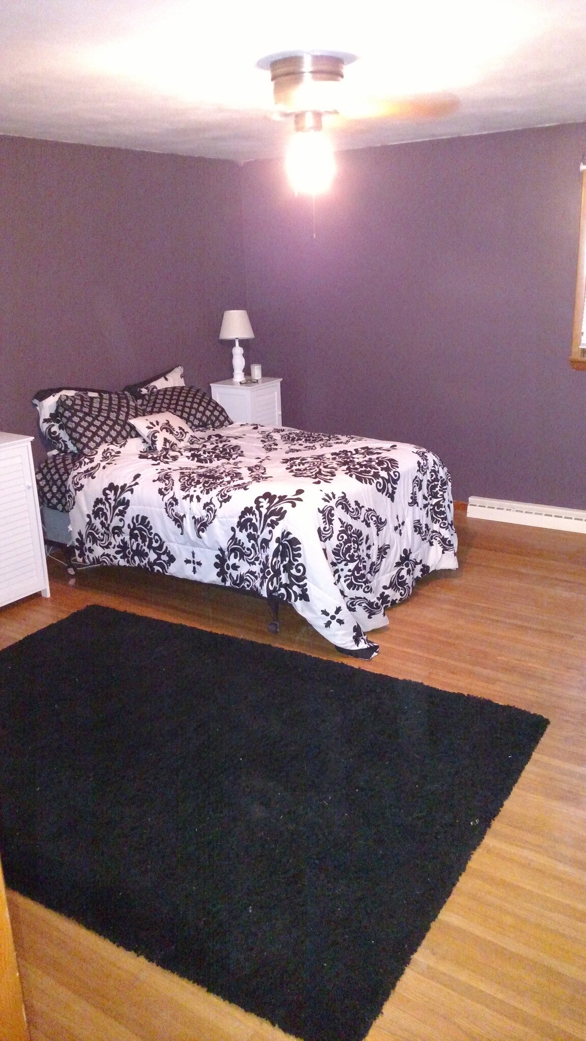 Spare bedroom - 194 11th Ave