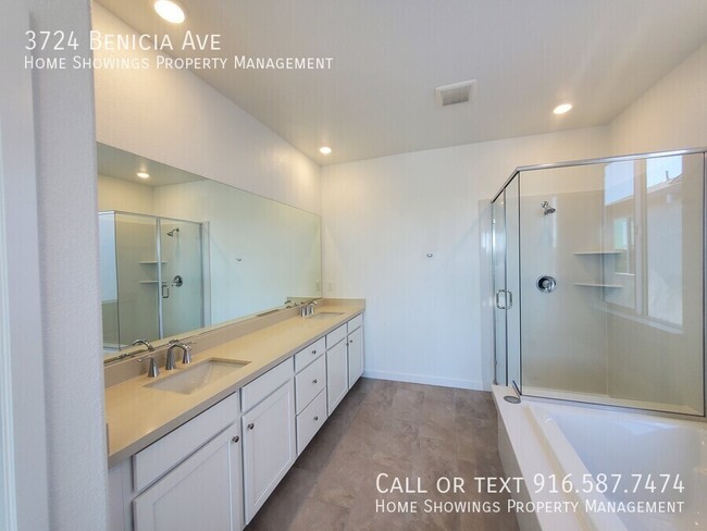 Building Photo - 3724 Benicia Ave