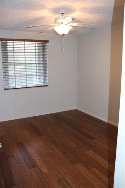 Building Photo - 839 Garnet Cir