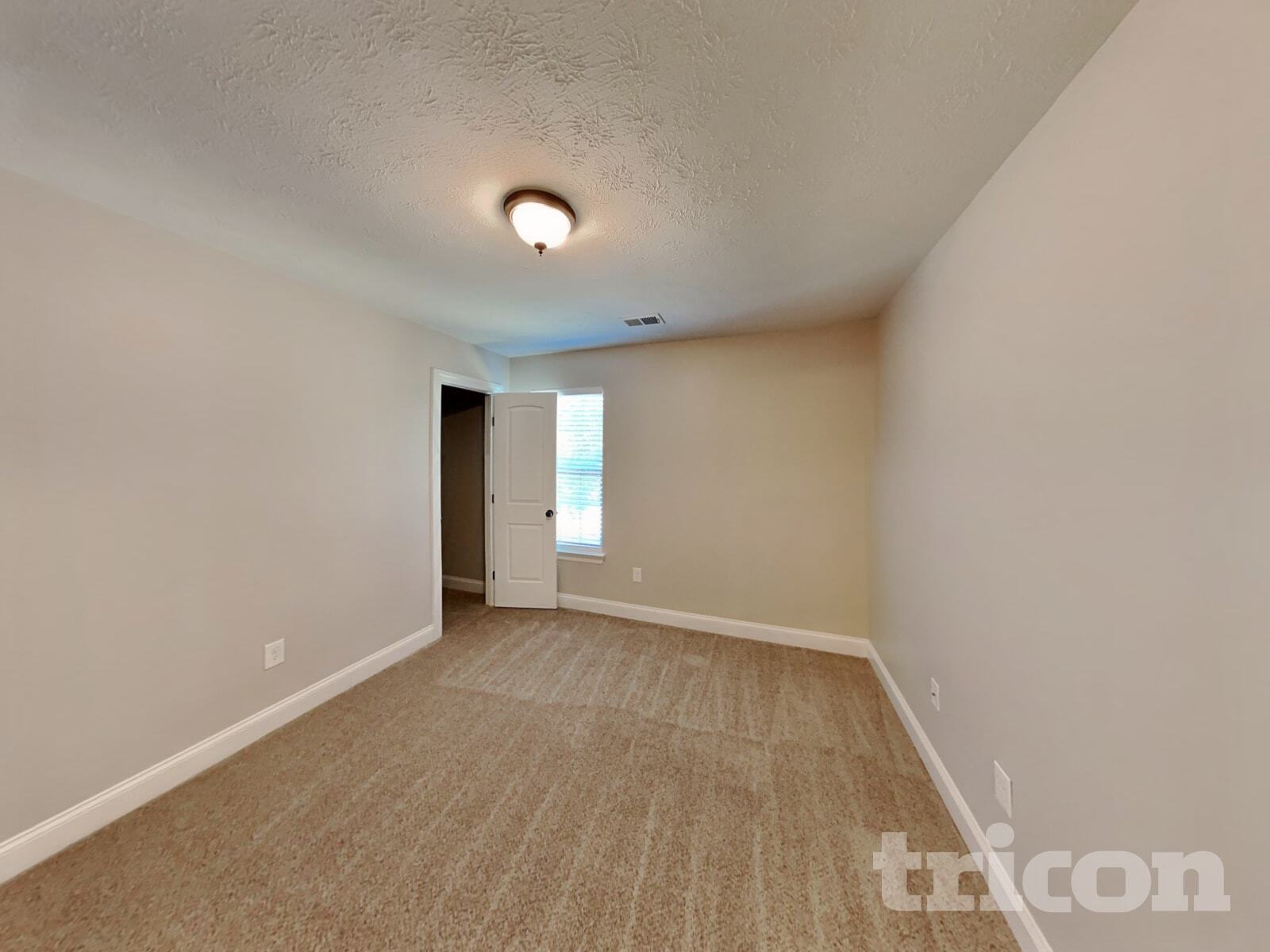 Building Photo - 523 Twyla Dr