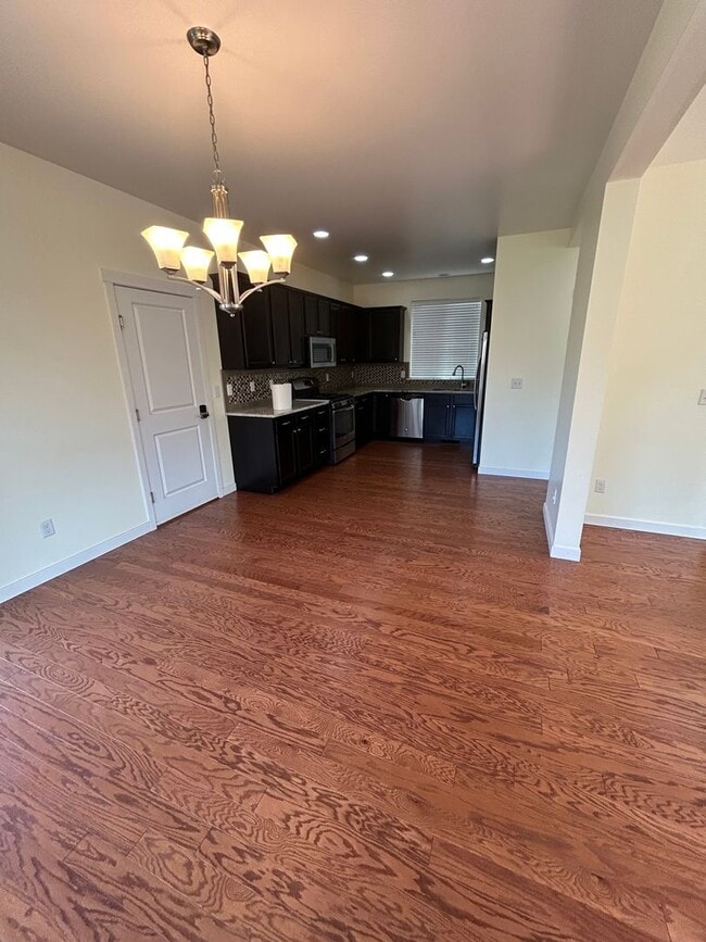 Building Photo - Beautiful Three Bedroom House for Rent in ...