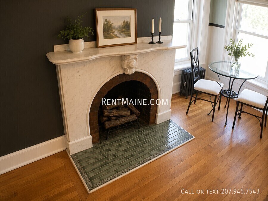 Building Photo - 99 Broadway