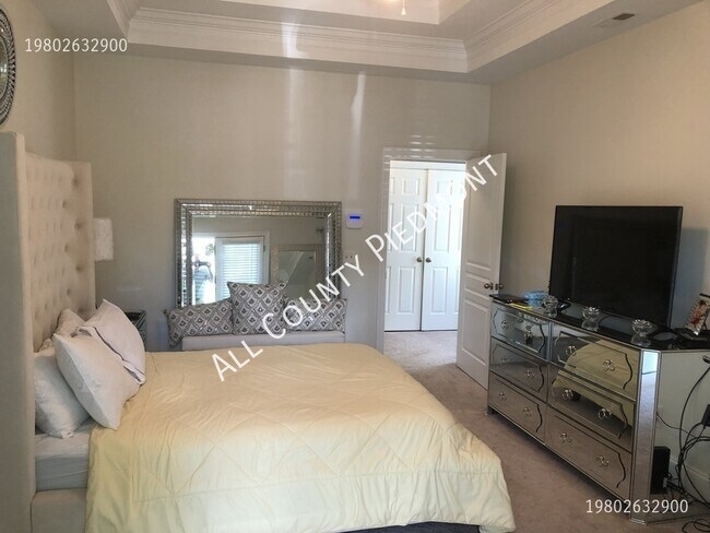 Building Photo - 5119 Alysheba Dr