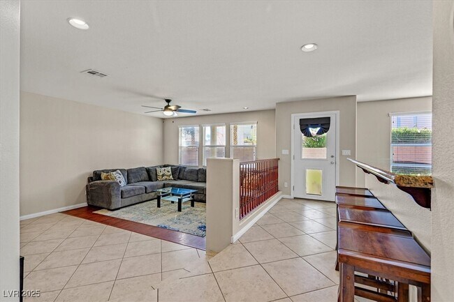 Building Photo - 609 Doubleshot Ln