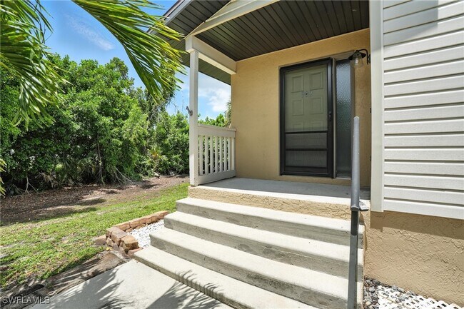 Building Photo - 17044 Golfside Cir