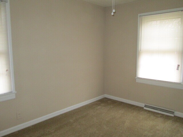 Building Photo - 1307 Vine St