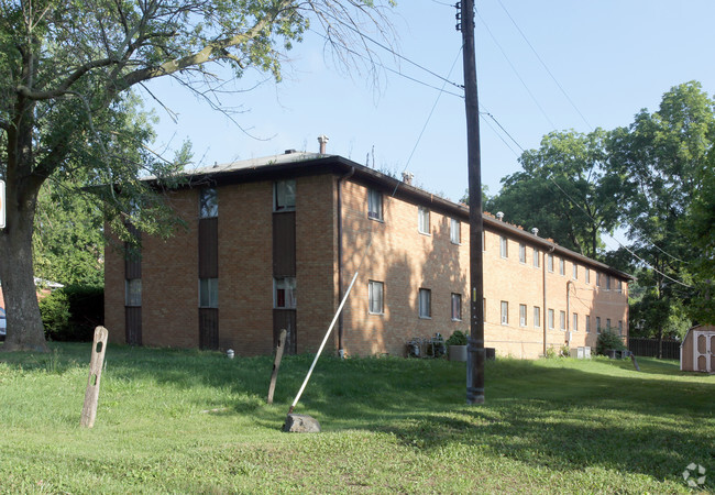 Building Photo - Pleasant Ridge Apartments