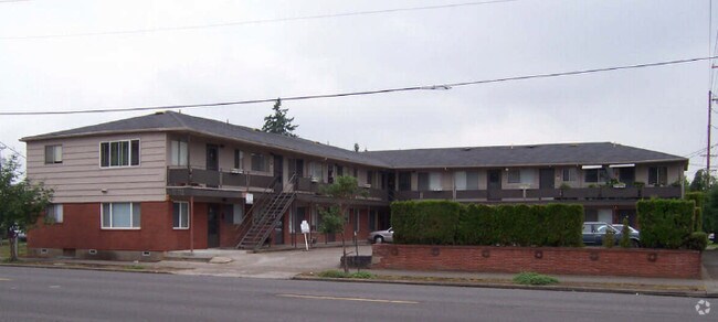 Building Photo - The Lombardy Apartments