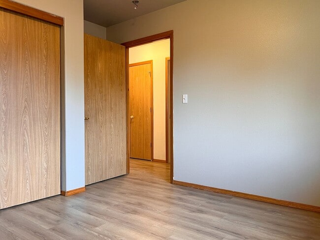 Building Photo - 622 E GRANT St