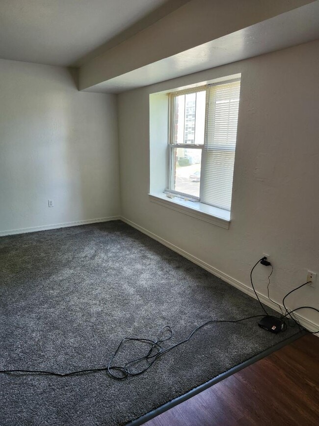 Building Photo - Washington Apartments