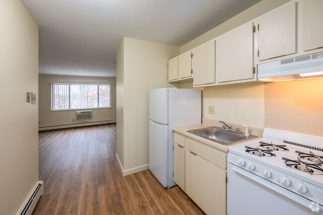 Interior Photo - East Bay Apartments