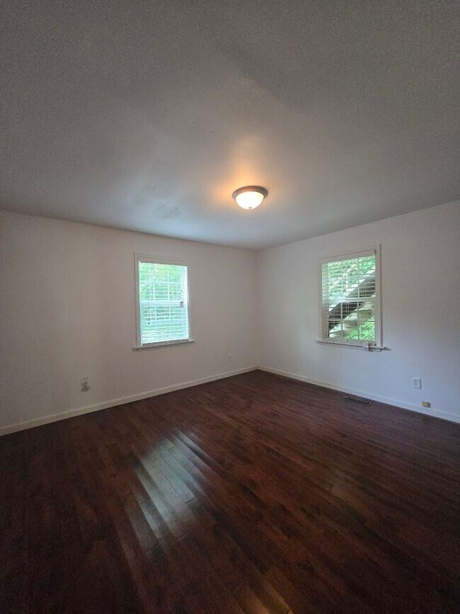 Building Photo - 7103 GA-136