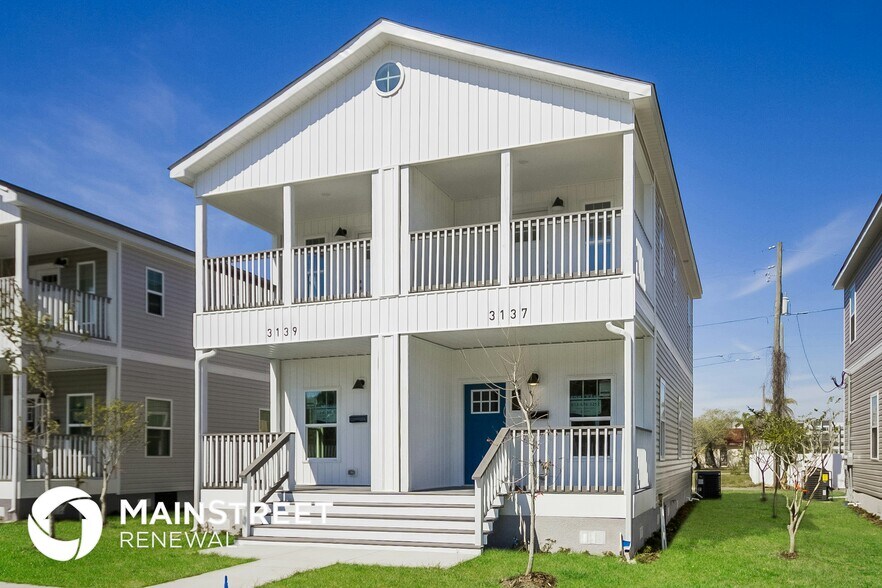 Building Photo - 3137 4th Ave S