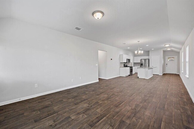 Building Photo - 14006 Macquarie Dr