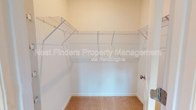 Building Photo - 358 Annies Pl