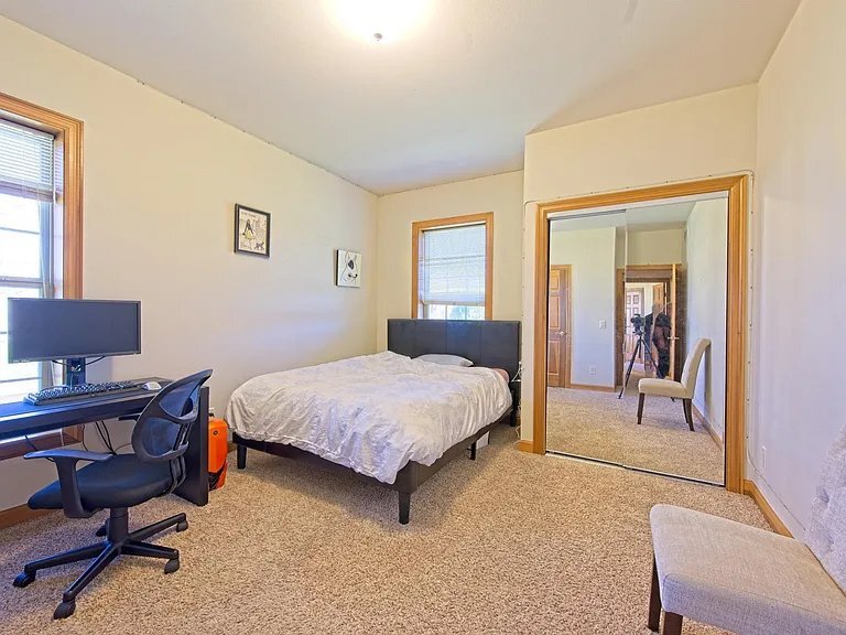 Building Photo - 1805 Red Tail Dr