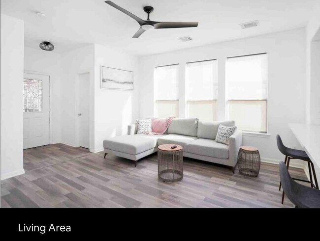 Building Photo - 8106 Fisher Glen Ln