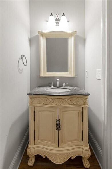 Building Photo - 110 Arden Pl